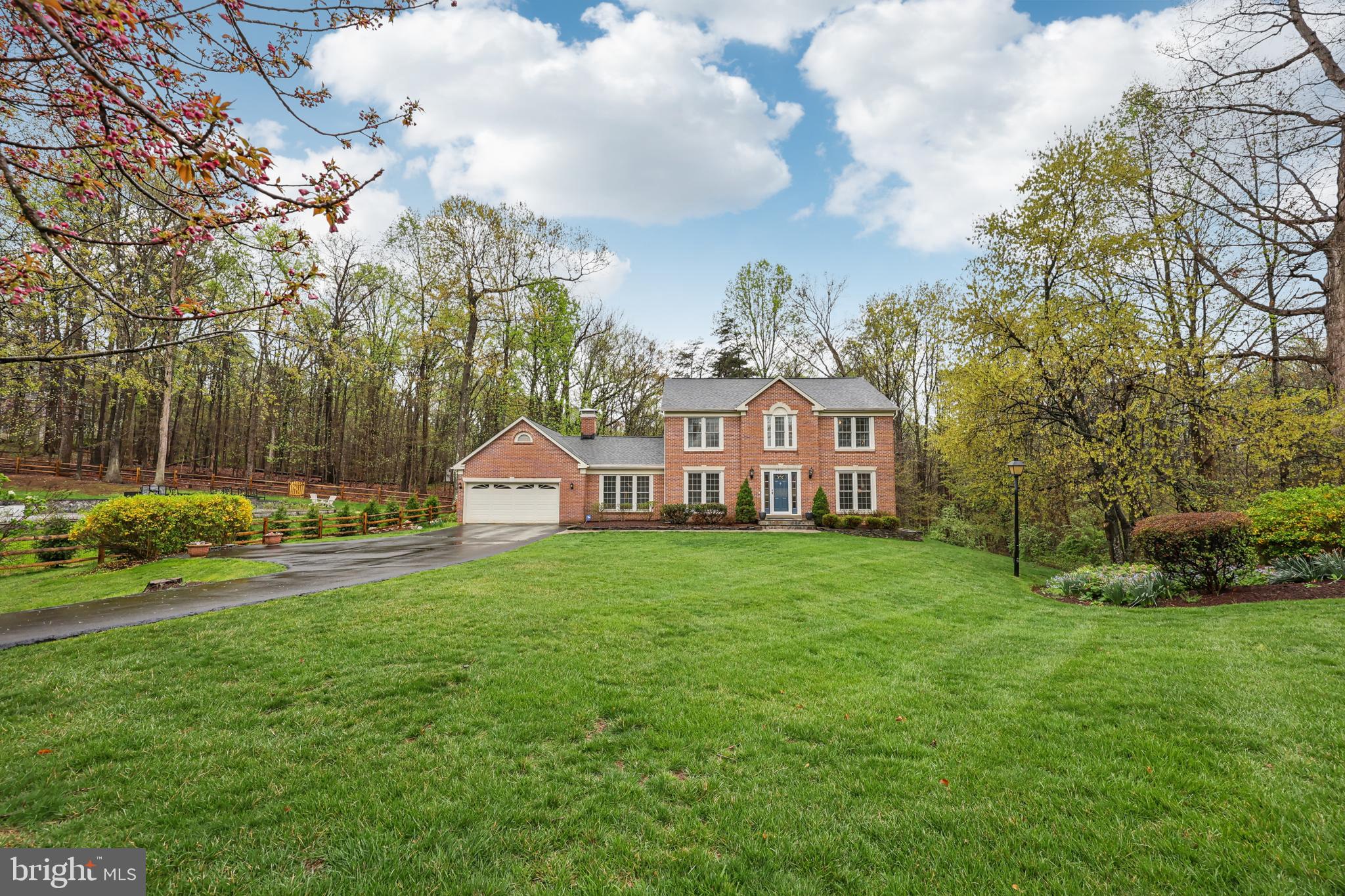 2912 OAKTON RIDGE CIRCLE
