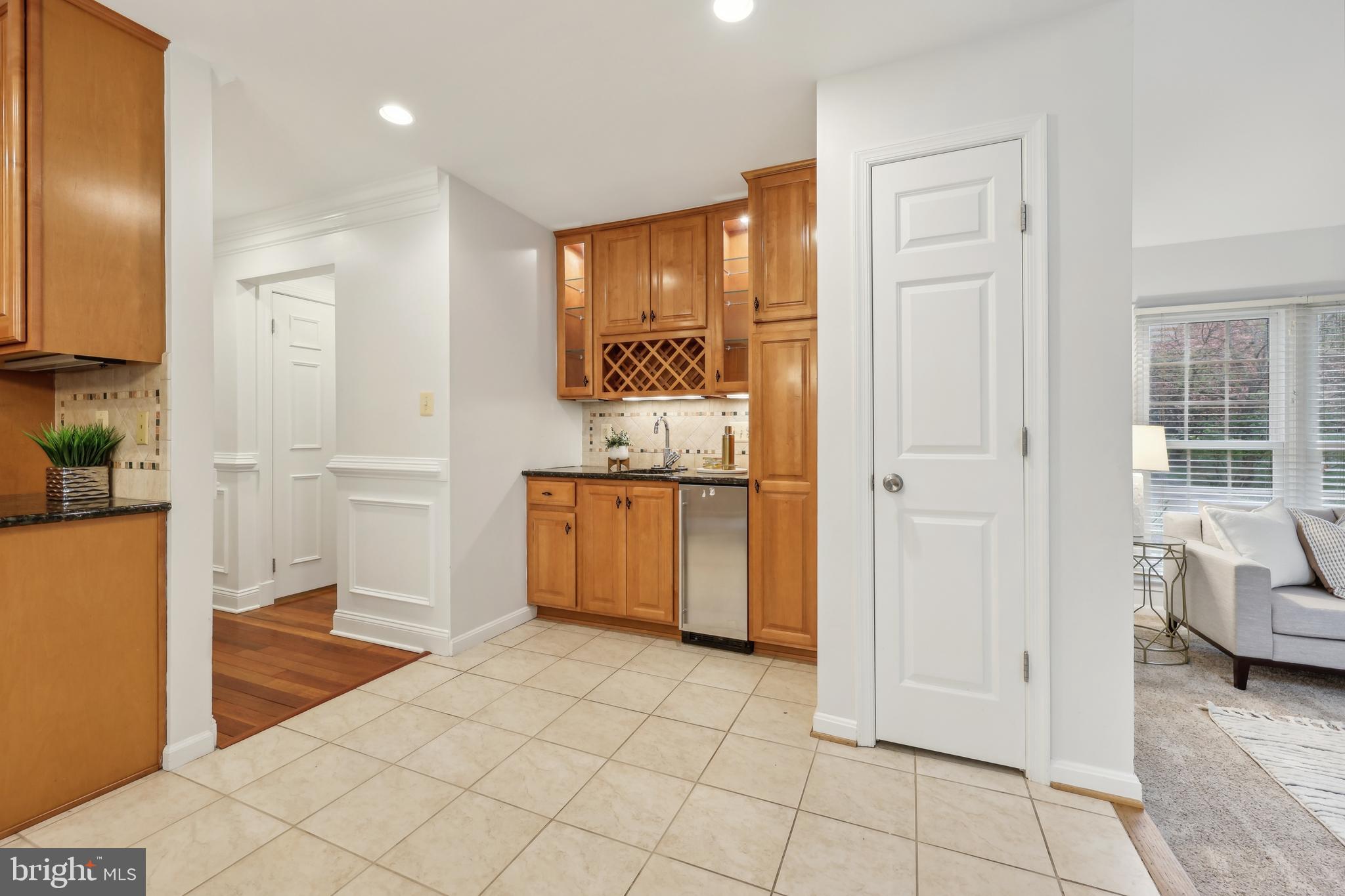 2912 OAKTON RIDGE CIRCLE