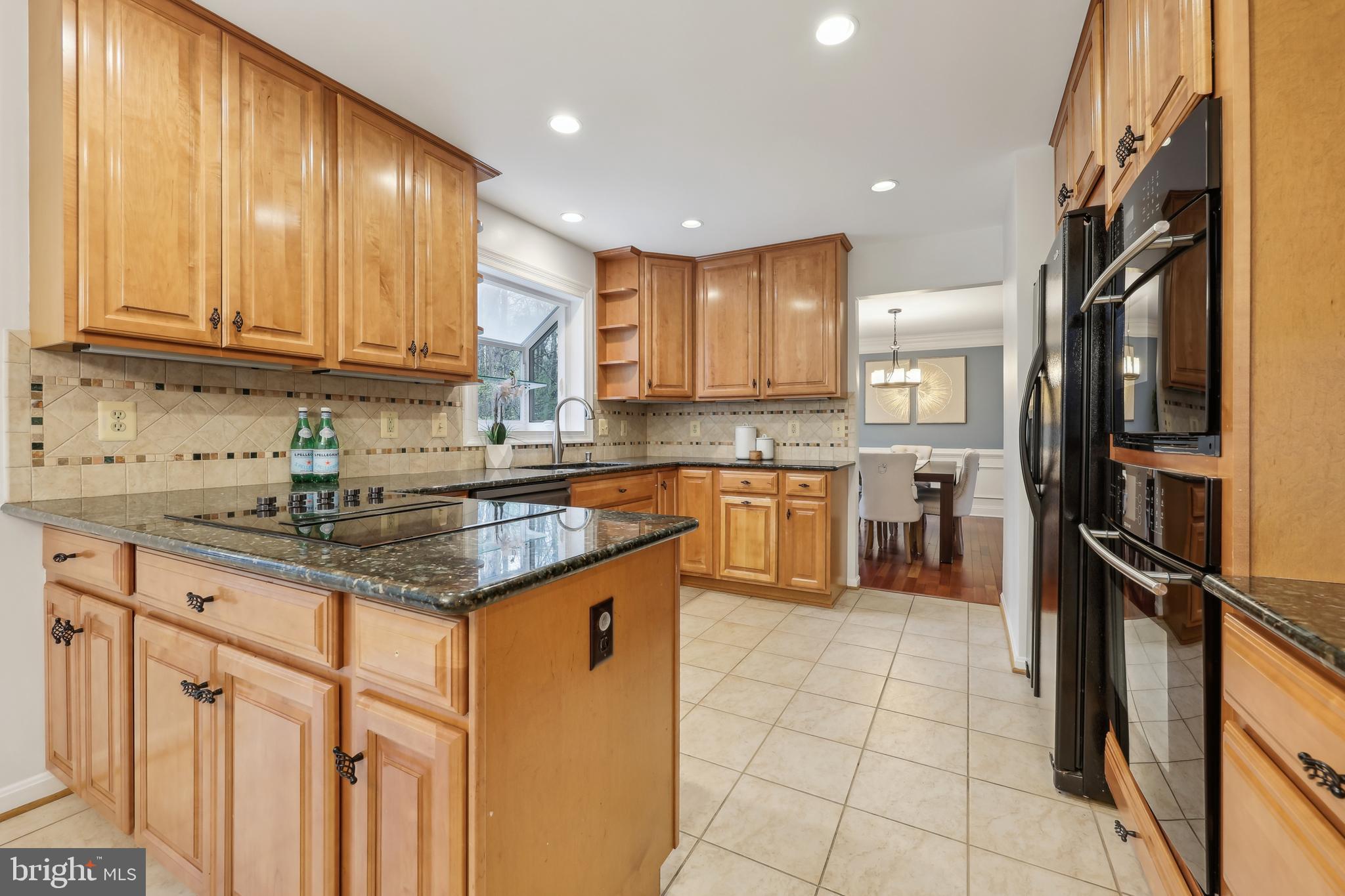 2912 OAKTON RIDGE CIRCLE