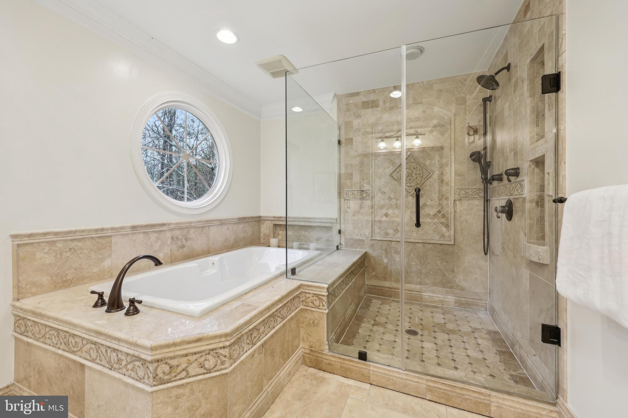 2912 OAKTON RIDGE CIRCLE