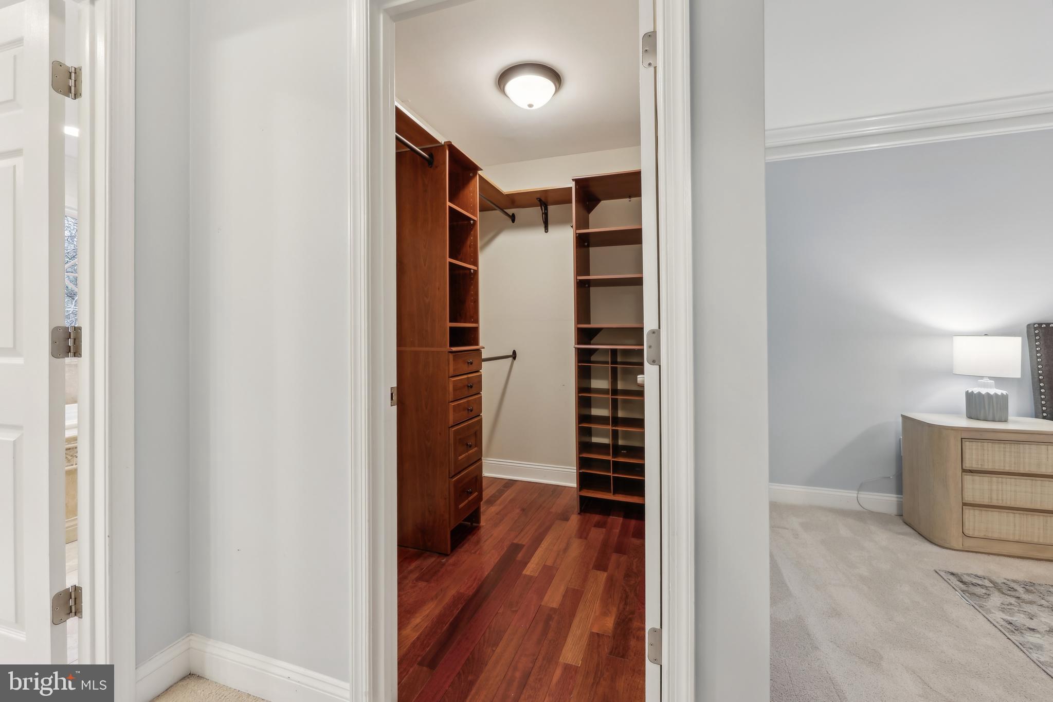 2912 OAKTON RIDGE CIRCLE