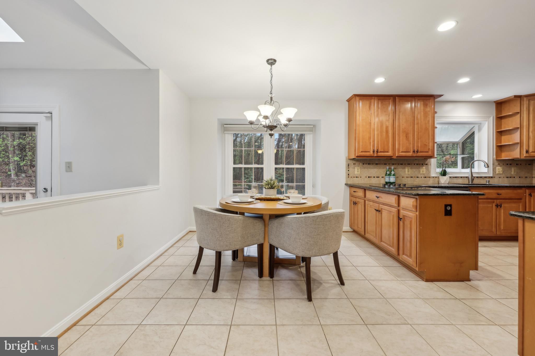 2912 OAKTON RIDGE CIRCLE