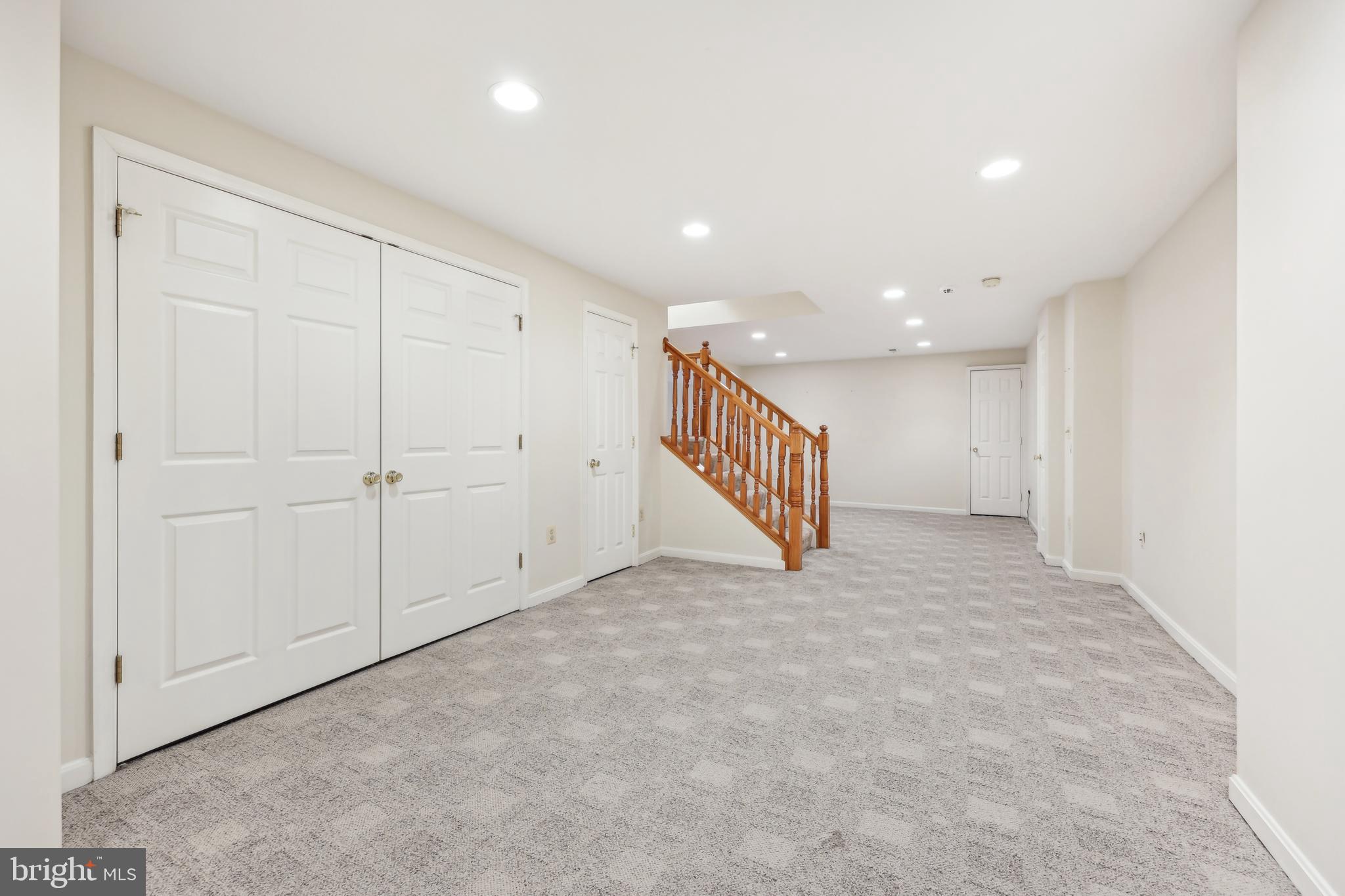 2912 OAKTON RIDGE CIRCLE