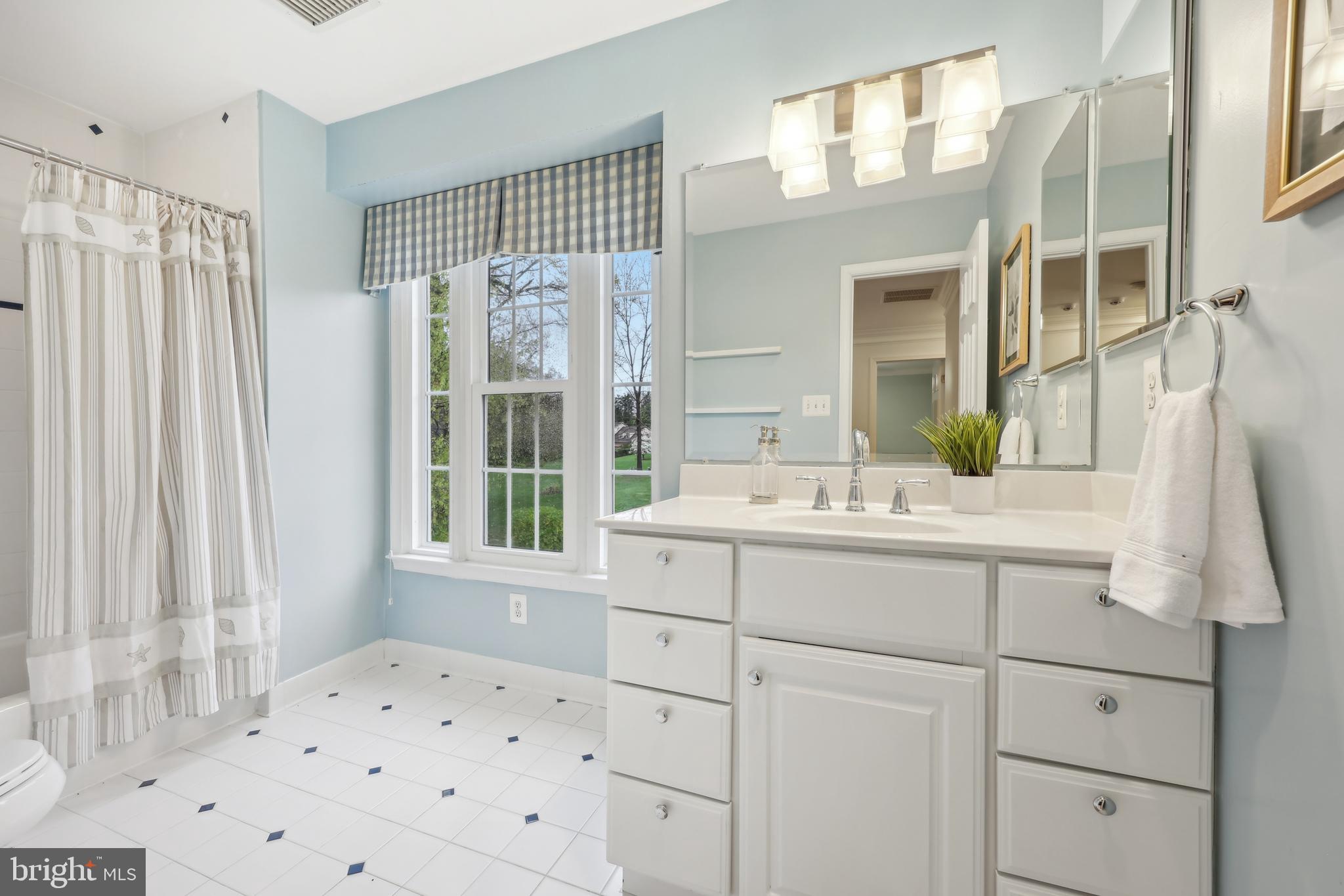 2912 OAKTON RIDGE CIRCLE