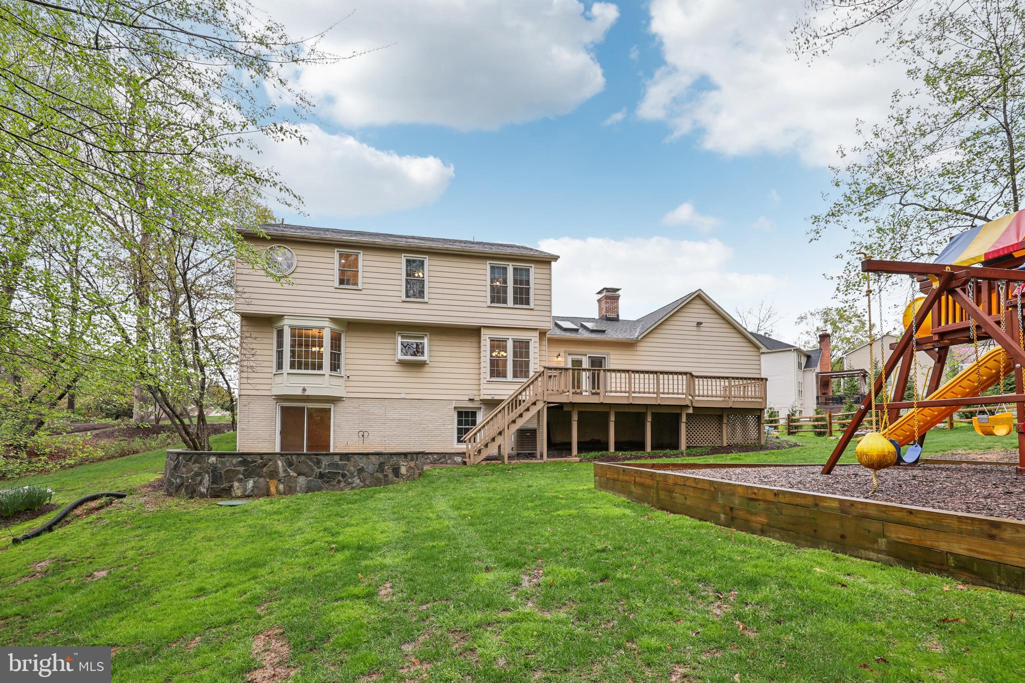 2912 OAKTON RIDGE CIRCLE