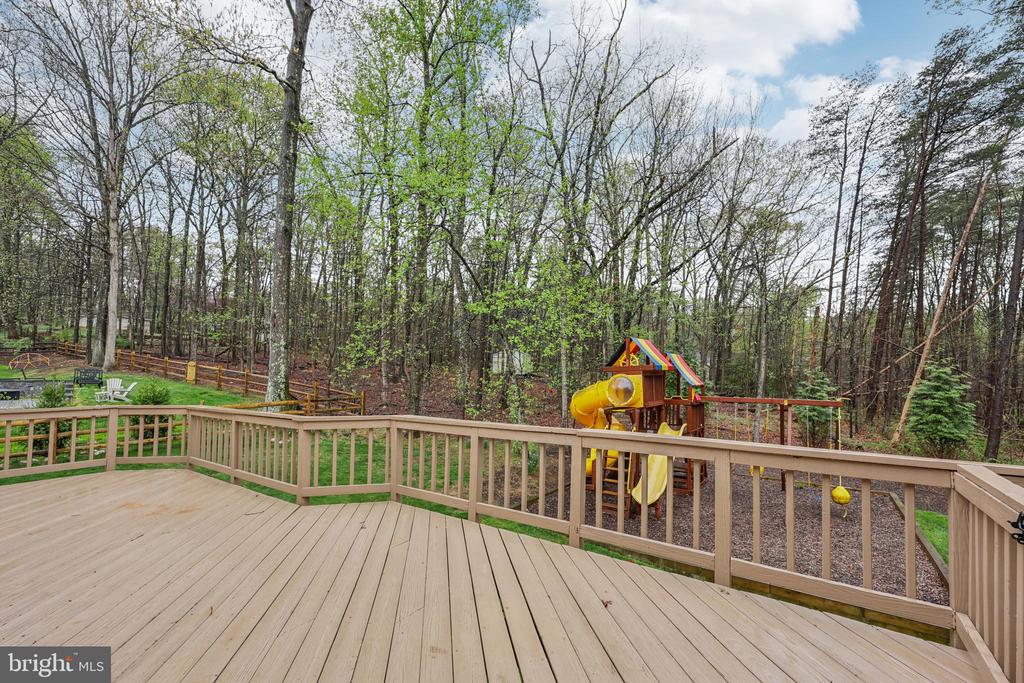 2912 OAKTON RIDGE CIRCLE