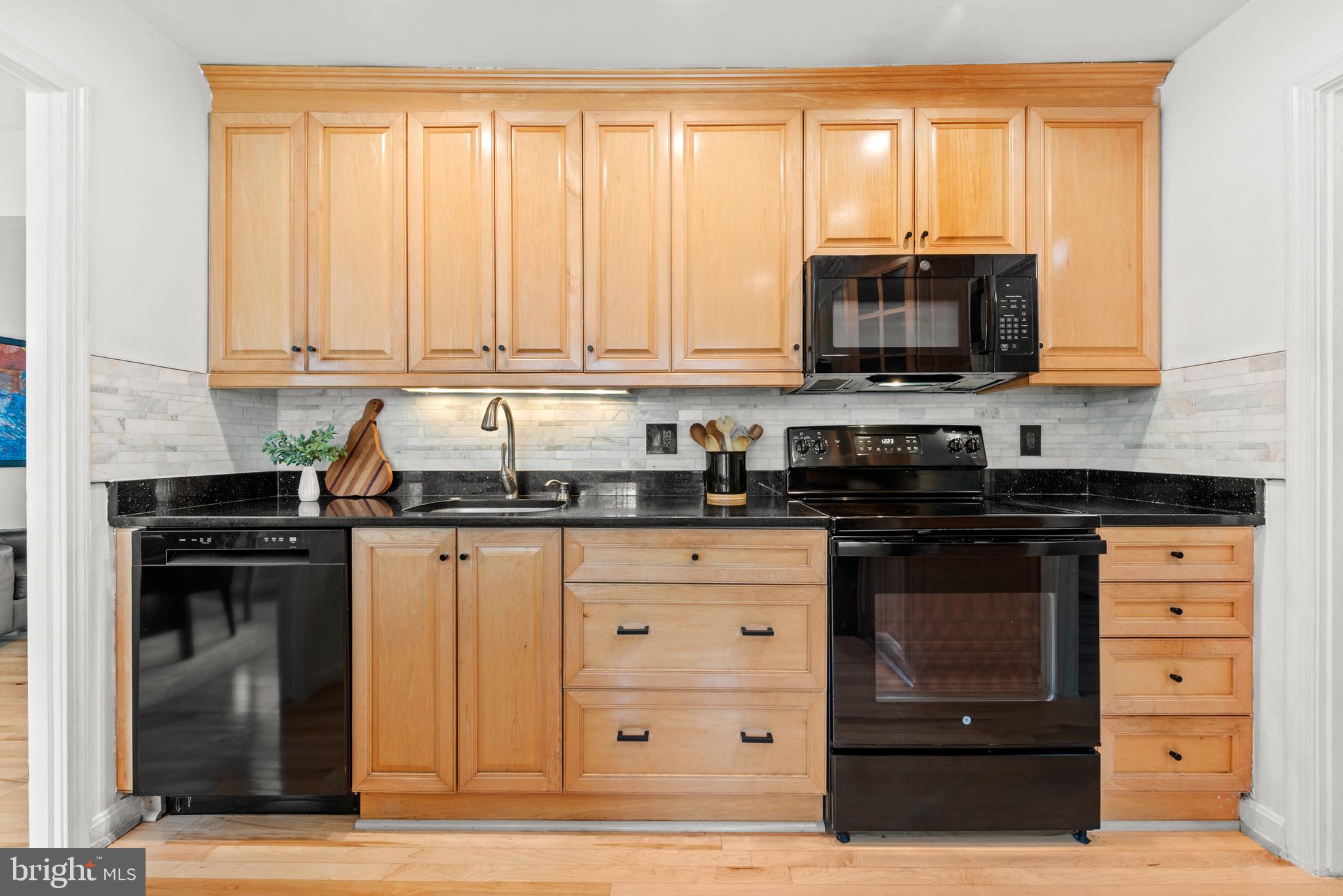 11612 CLIPSTONE LANE