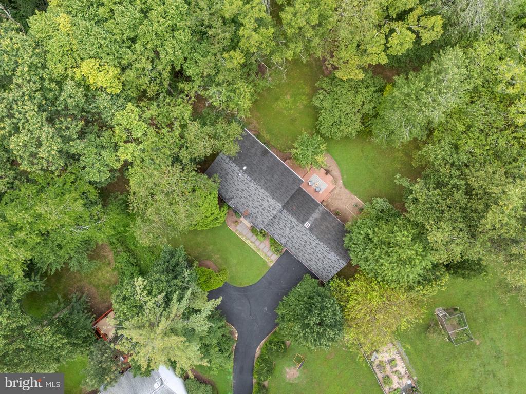 1802 CRANBERRY LANE