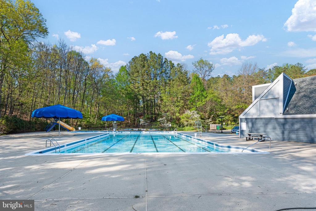 1802 CRANBERRY LANE