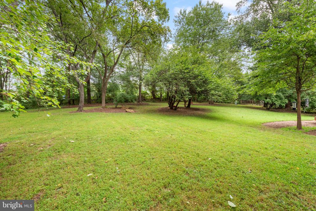 1802 CRANBERRY LANE