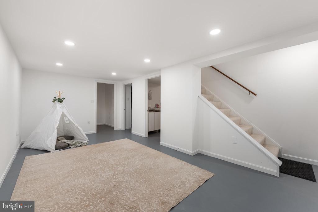 1802 CRANBERRY LANE