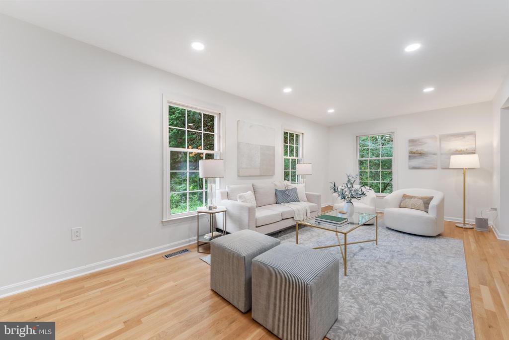 1802 CRANBERRY LANE