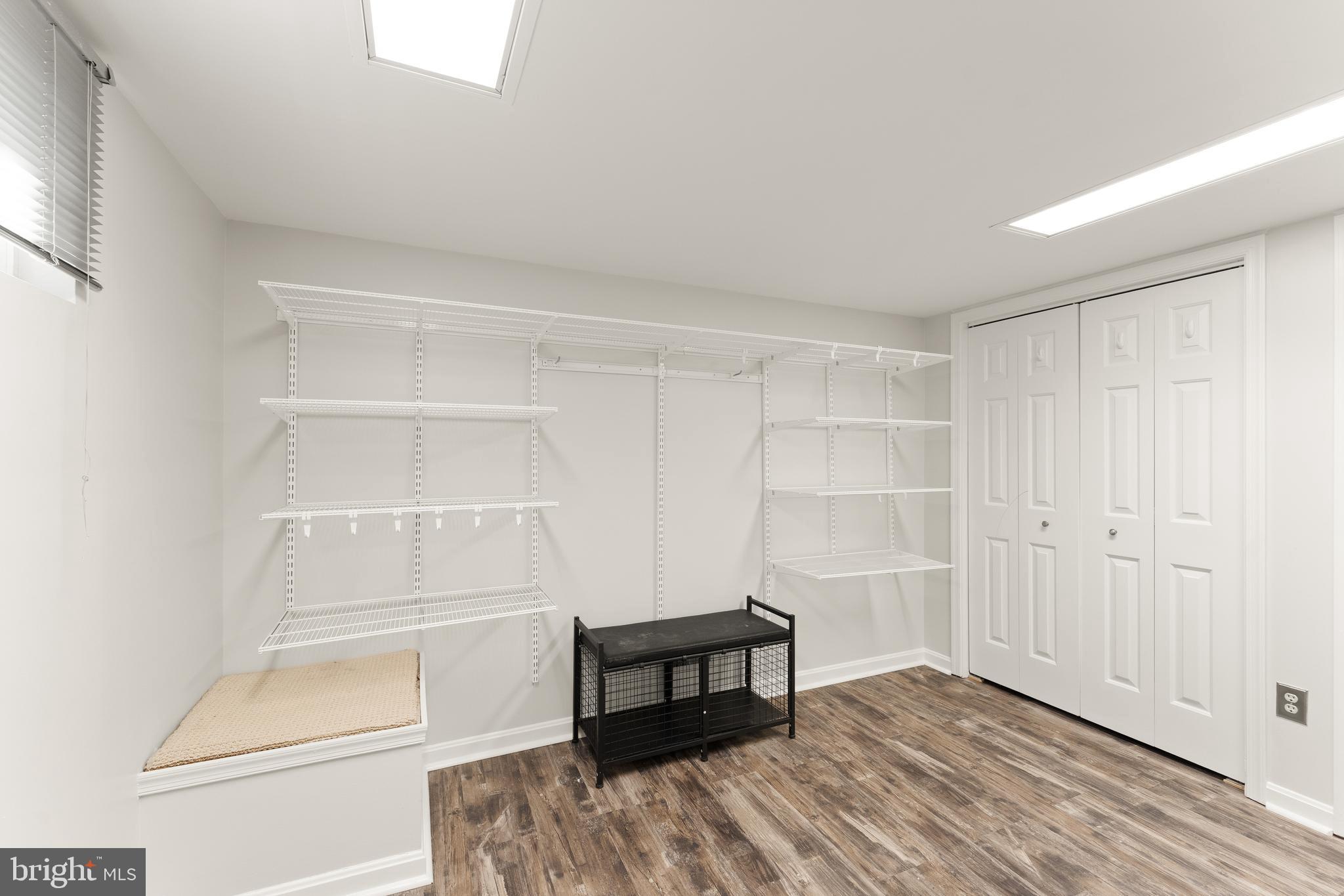 2082 COBBLESTONE LANE