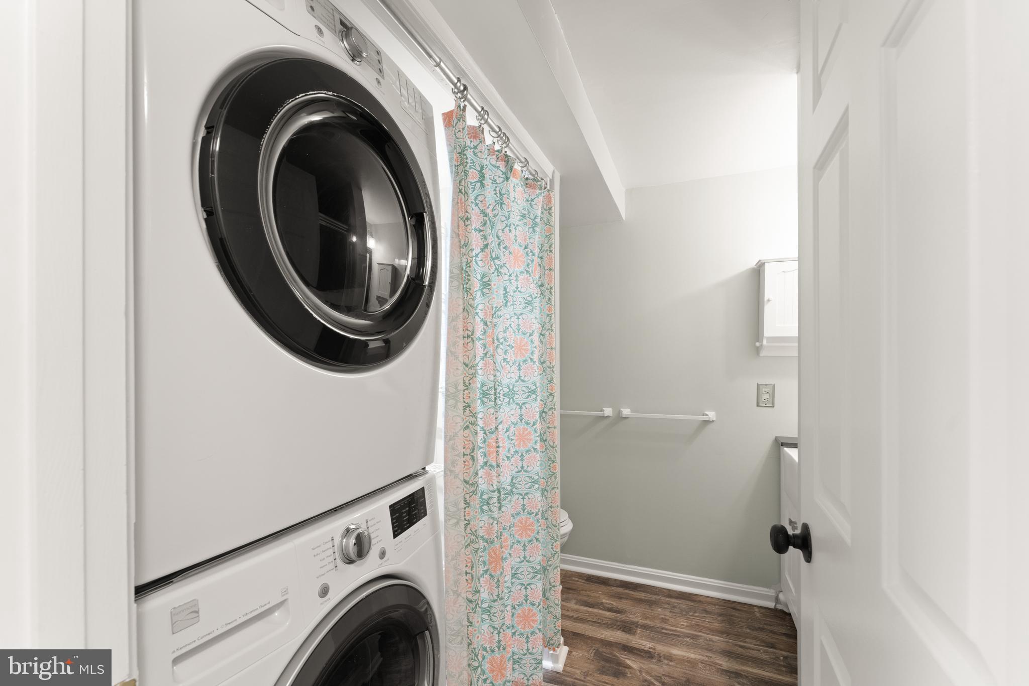 2082 COBBLESTONE LANE