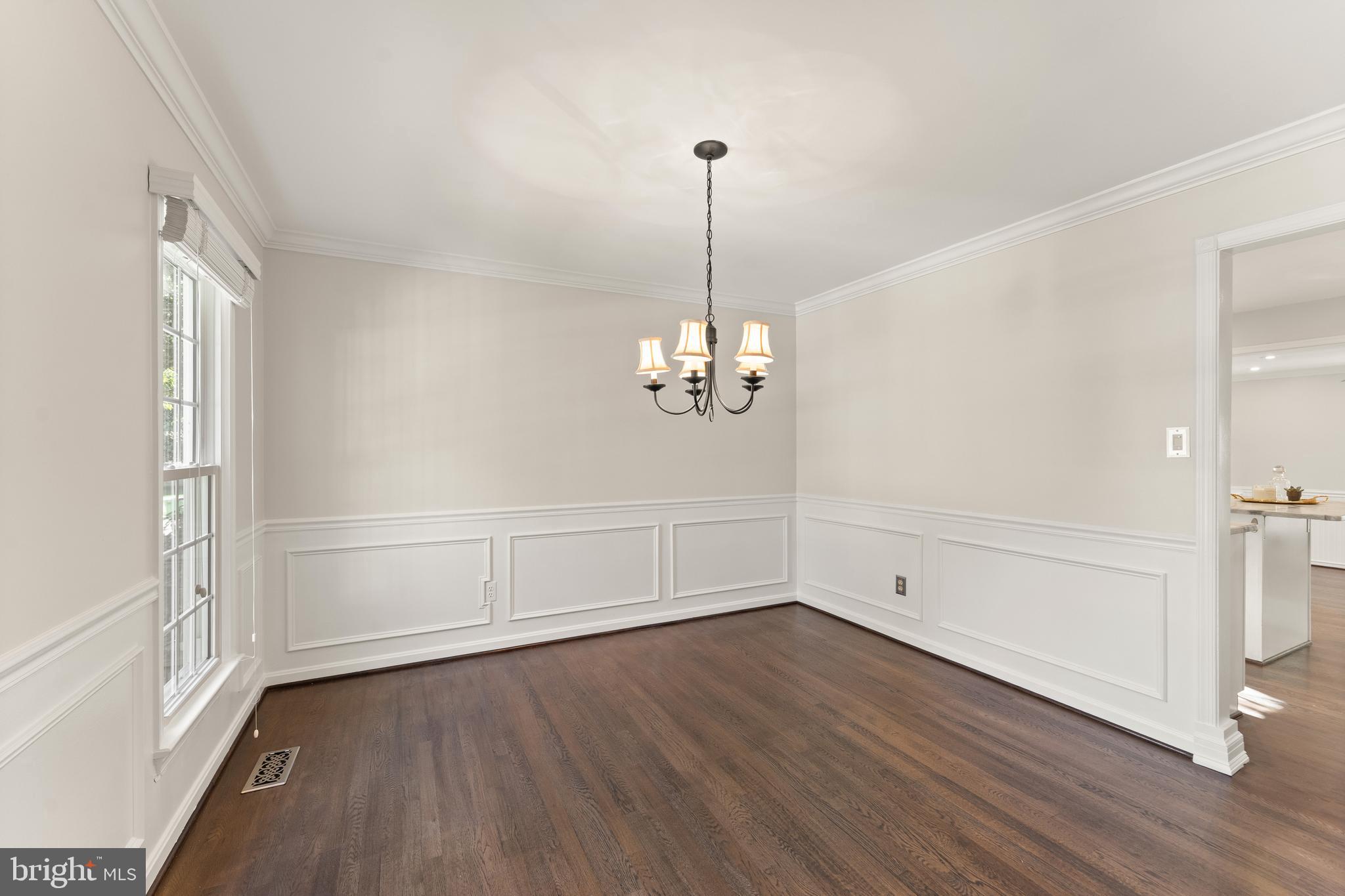 2082 COBBLESTONE LANE