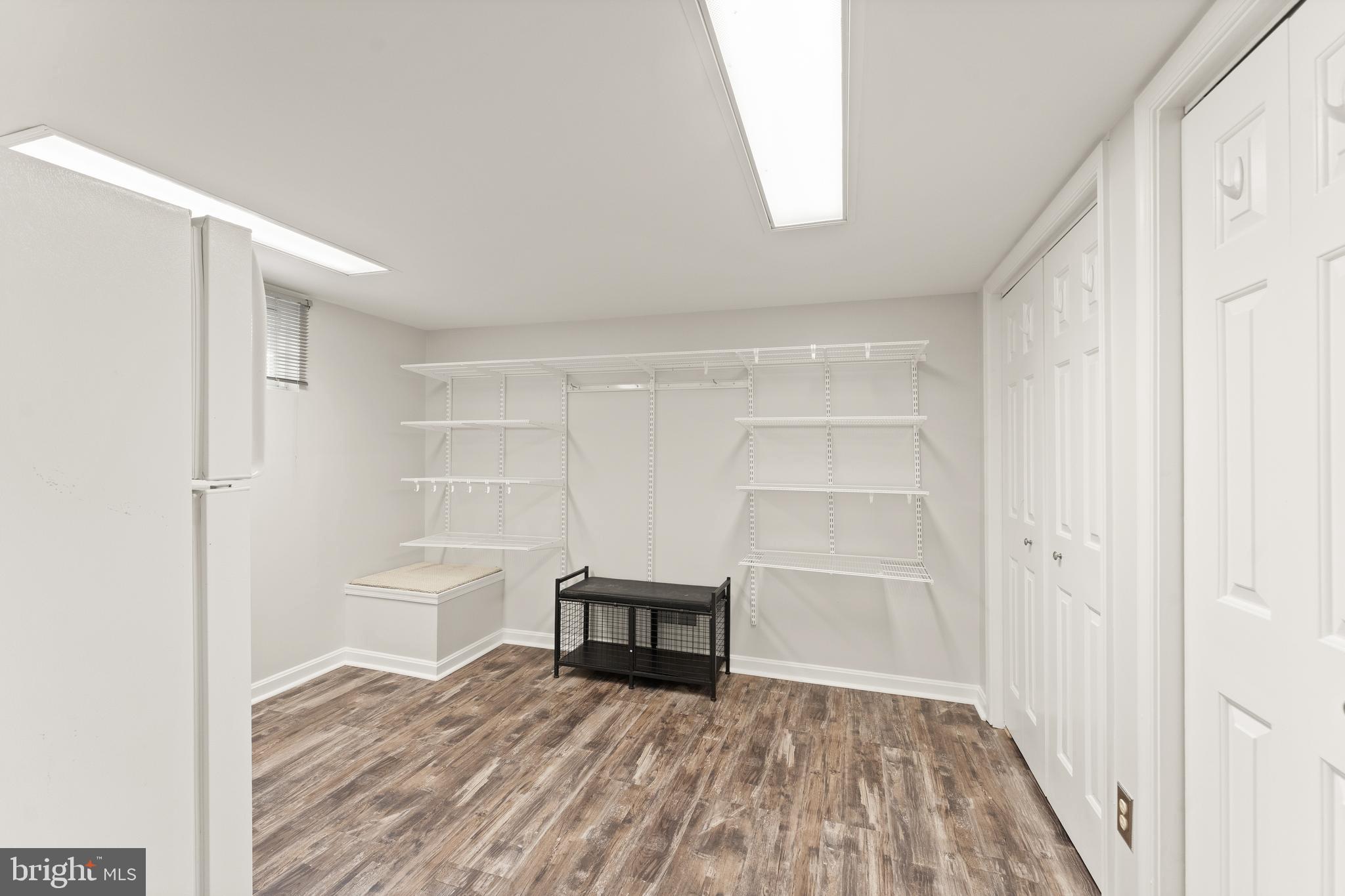 2082 COBBLESTONE LANE