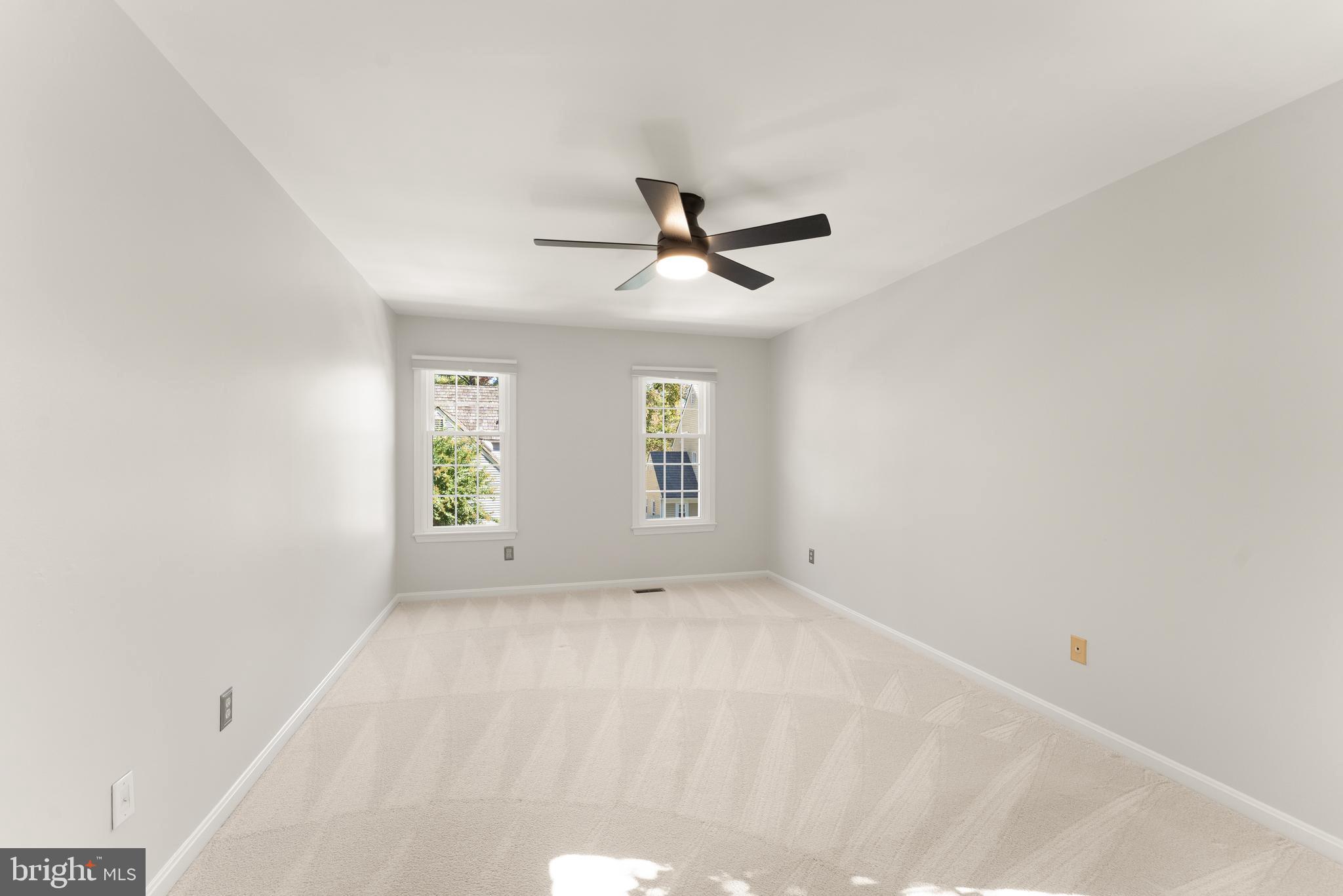 2082 COBBLESTONE LANE