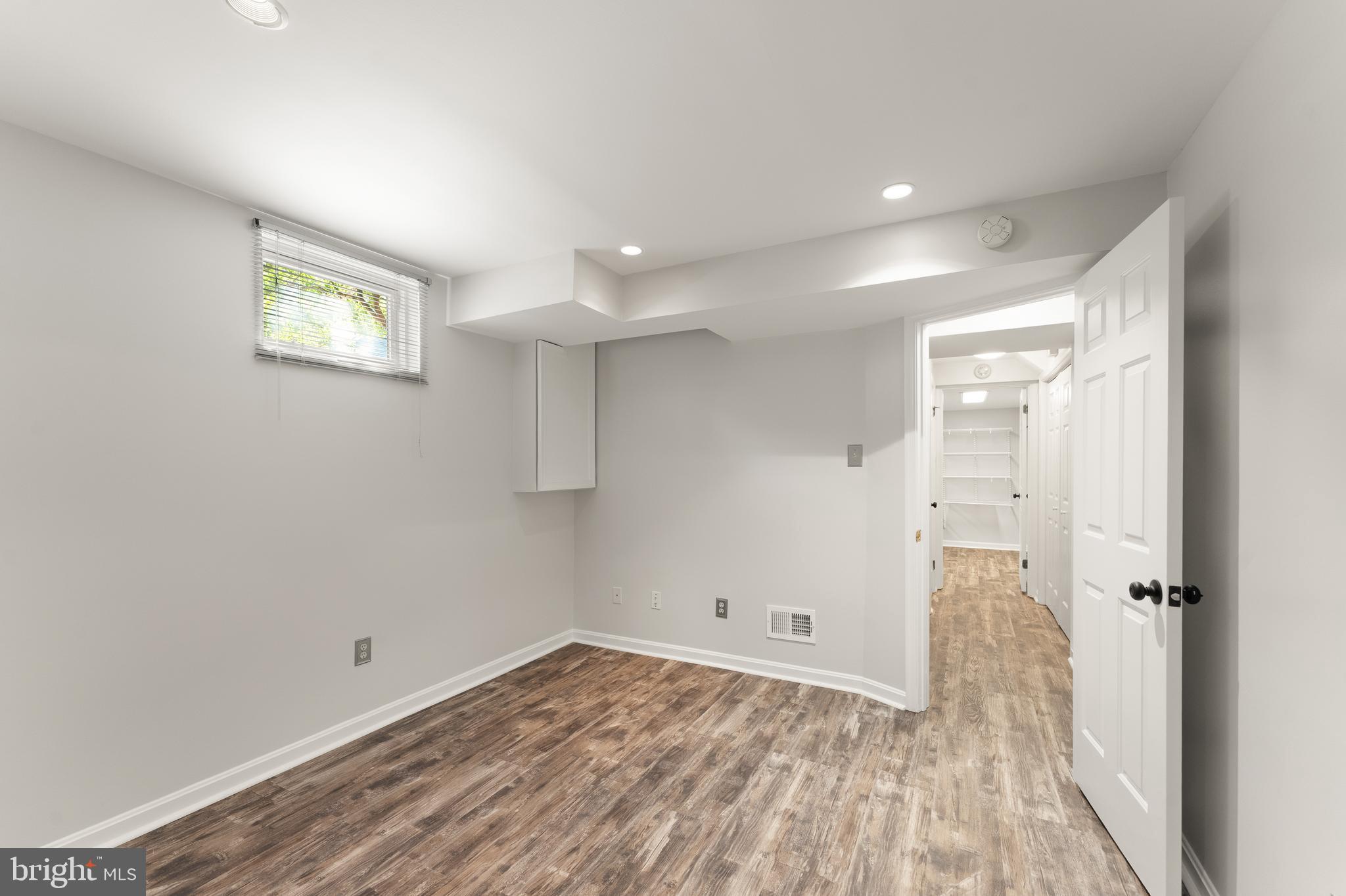 2082 COBBLESTONE LANE