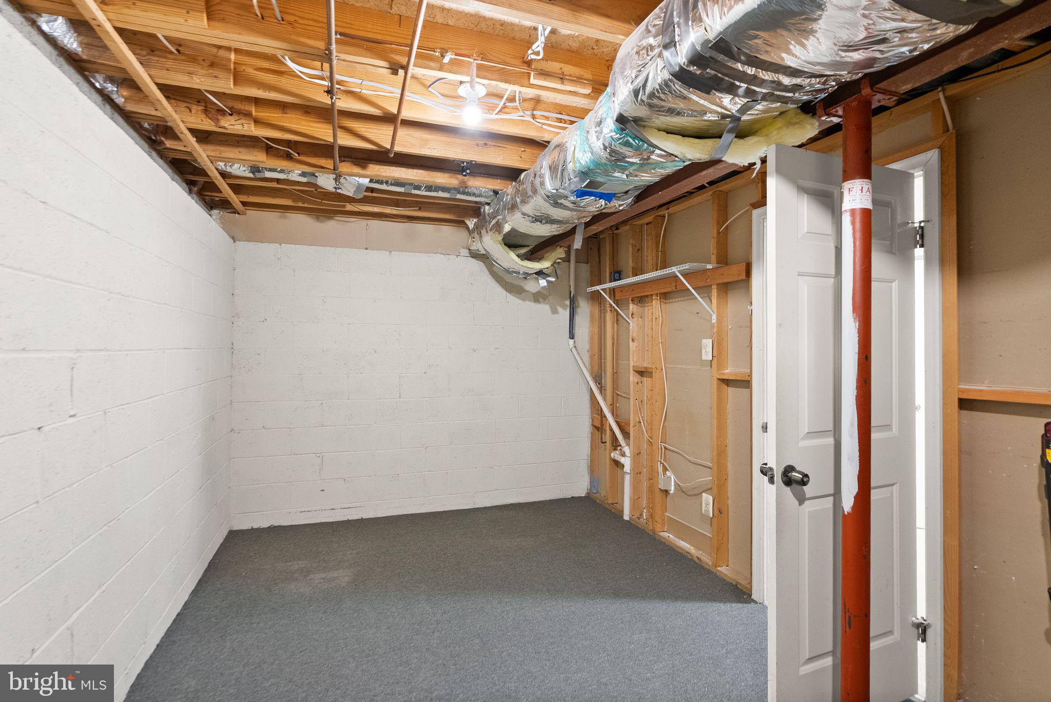 1548 POPLAR GROVE DRIVE