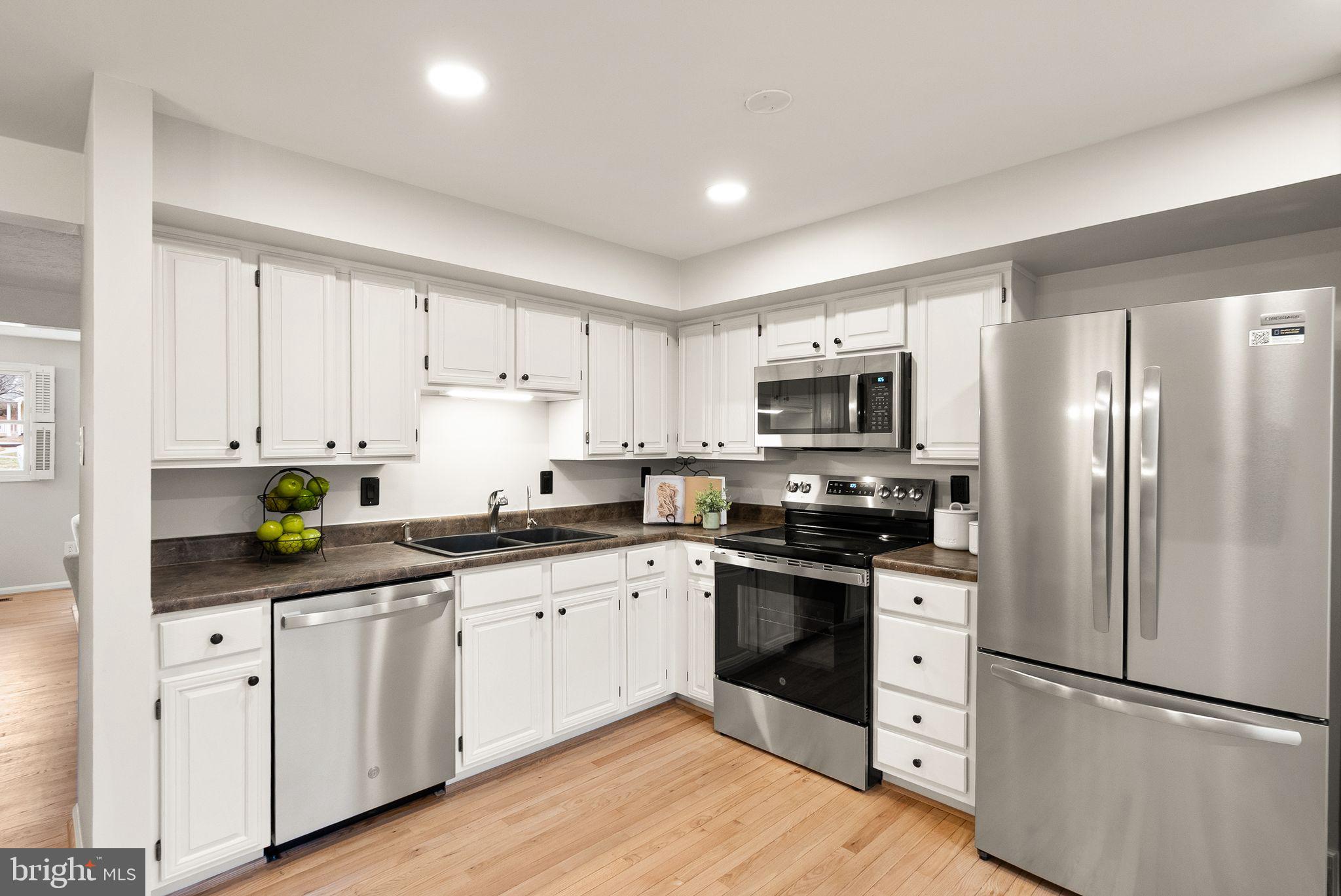 1548 POPLAR GROVE DRIVE