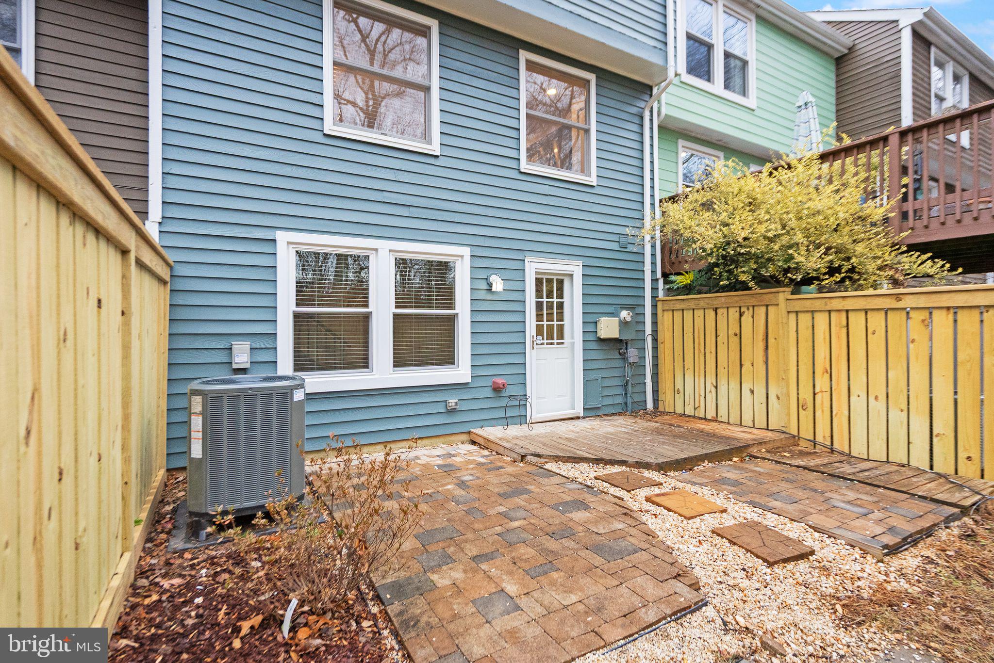 1548 POPLAR GROVE DRIVE