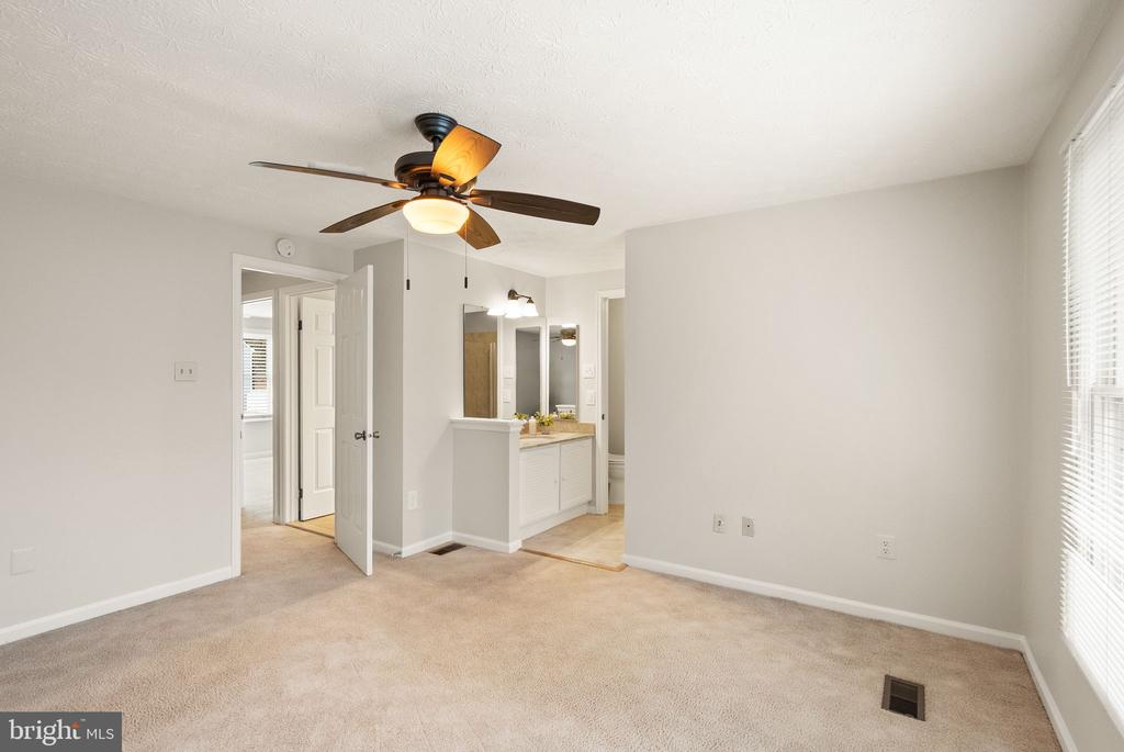 1548 POPLAR GROVE DRIVE