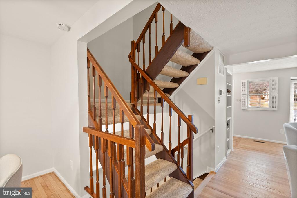1548 POPLAR GROVE DRIVE