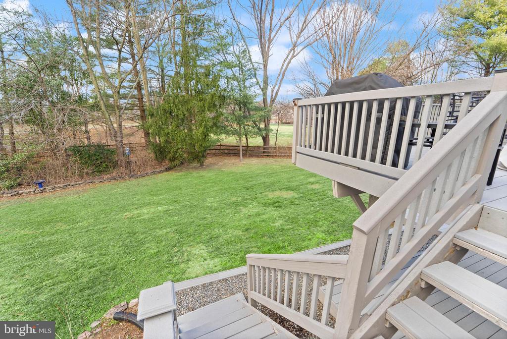 11212 BRADBURY LANE