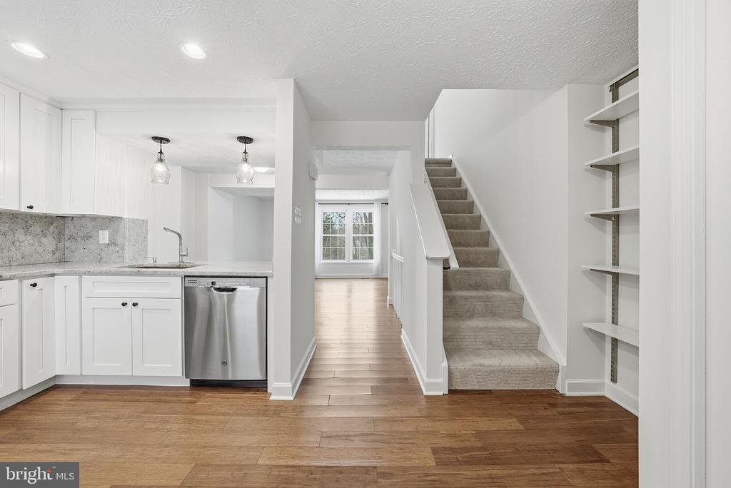 1669 POPLAR GROVE DRIVE