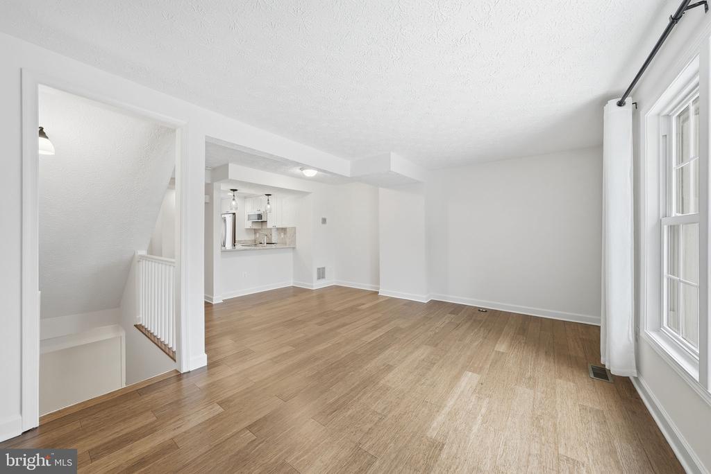 1669 POPLAR GROVE DRIVE