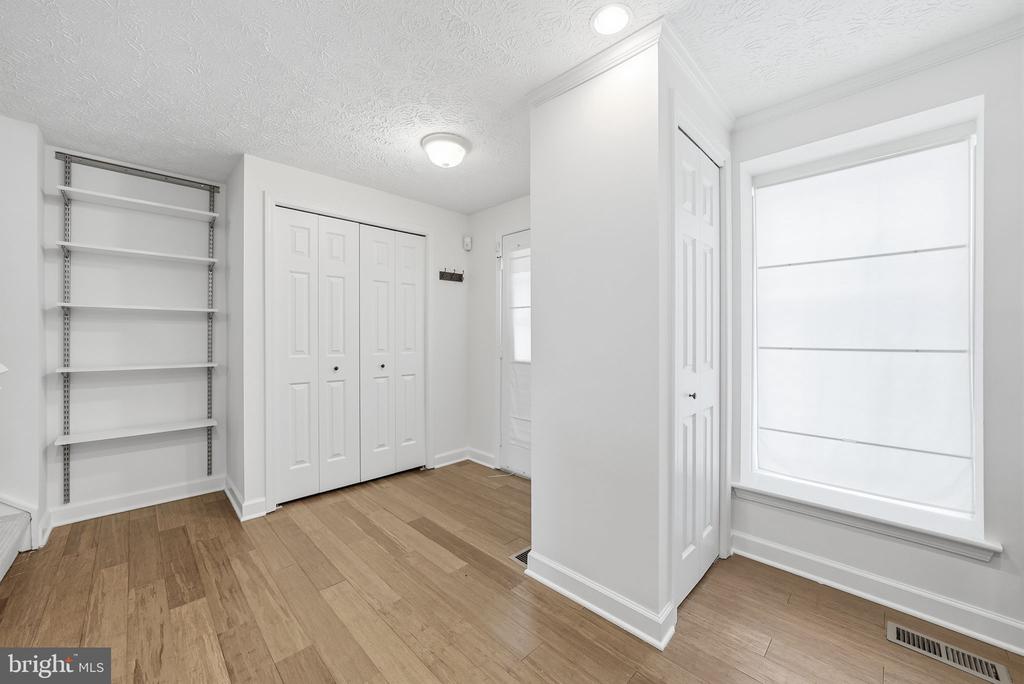 1669 POPLAR GROVE DRIVE