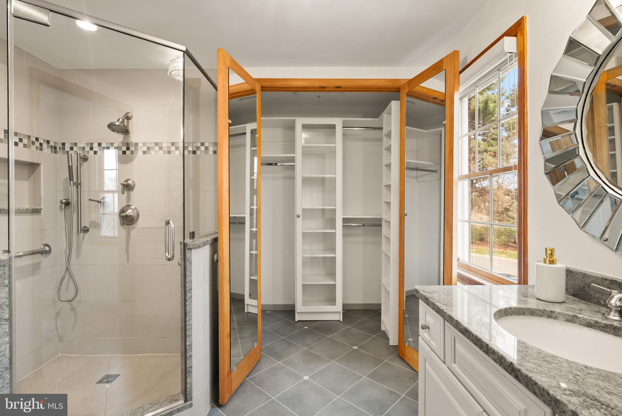 1838 GOLF VIEW COURT