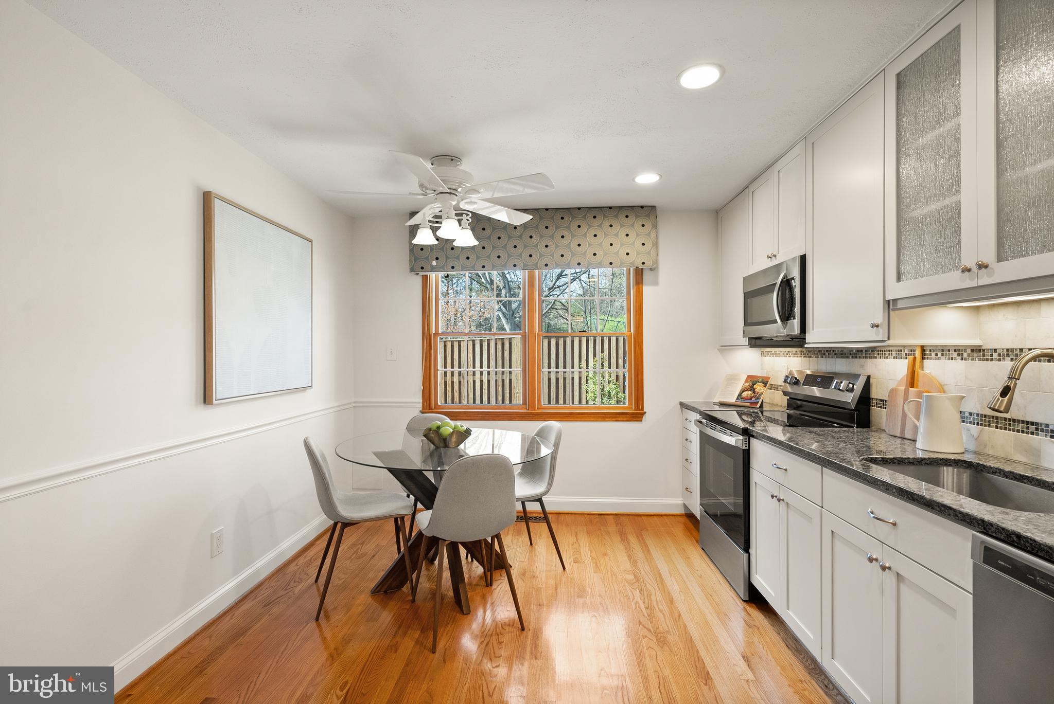 1838 GOLF VIEW COURT