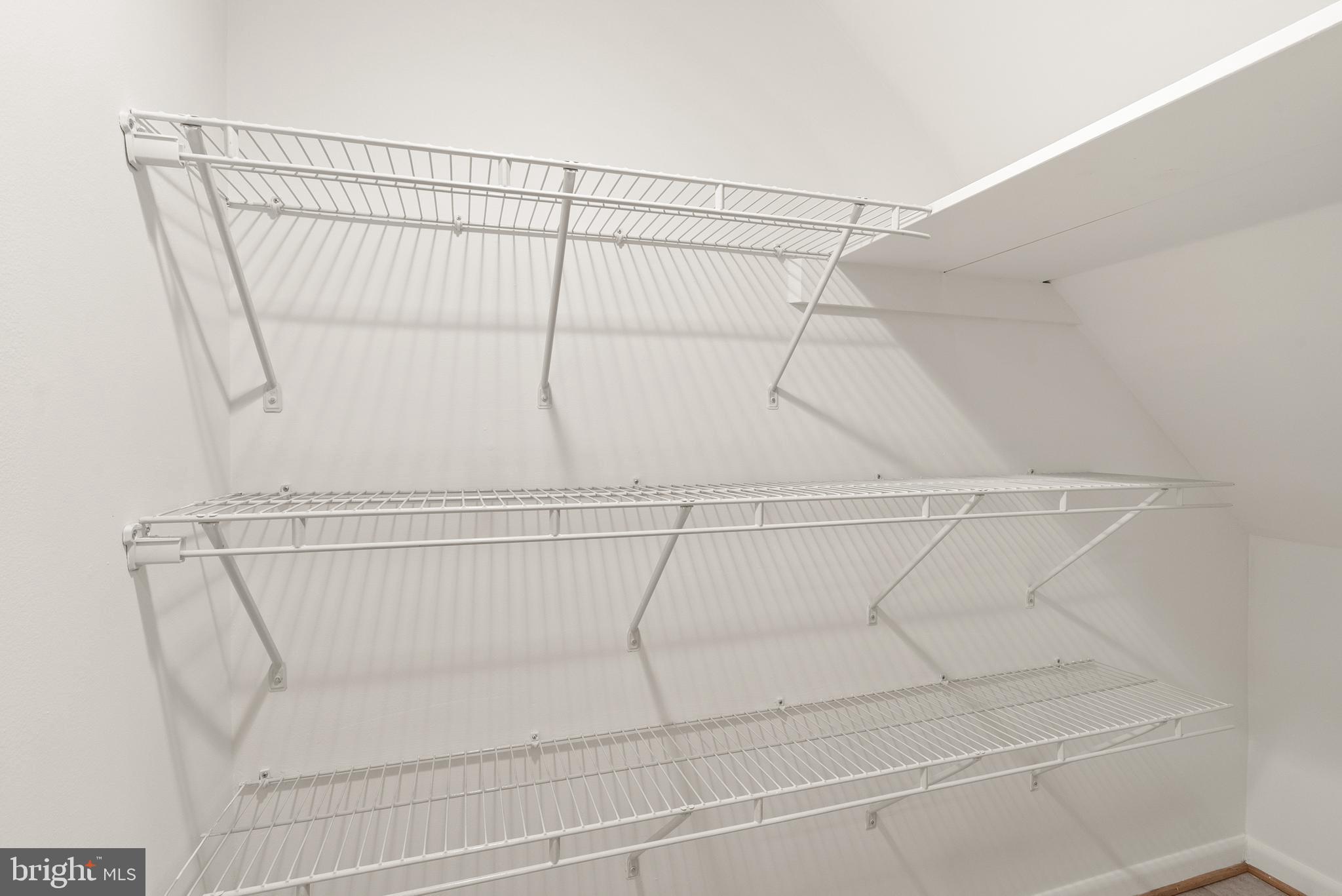 1838 GOLF VIEW COURT