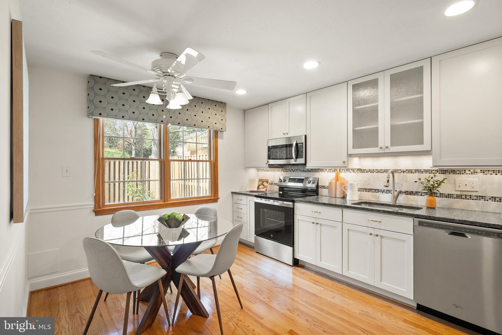 1838 GOLF VIEW COURT