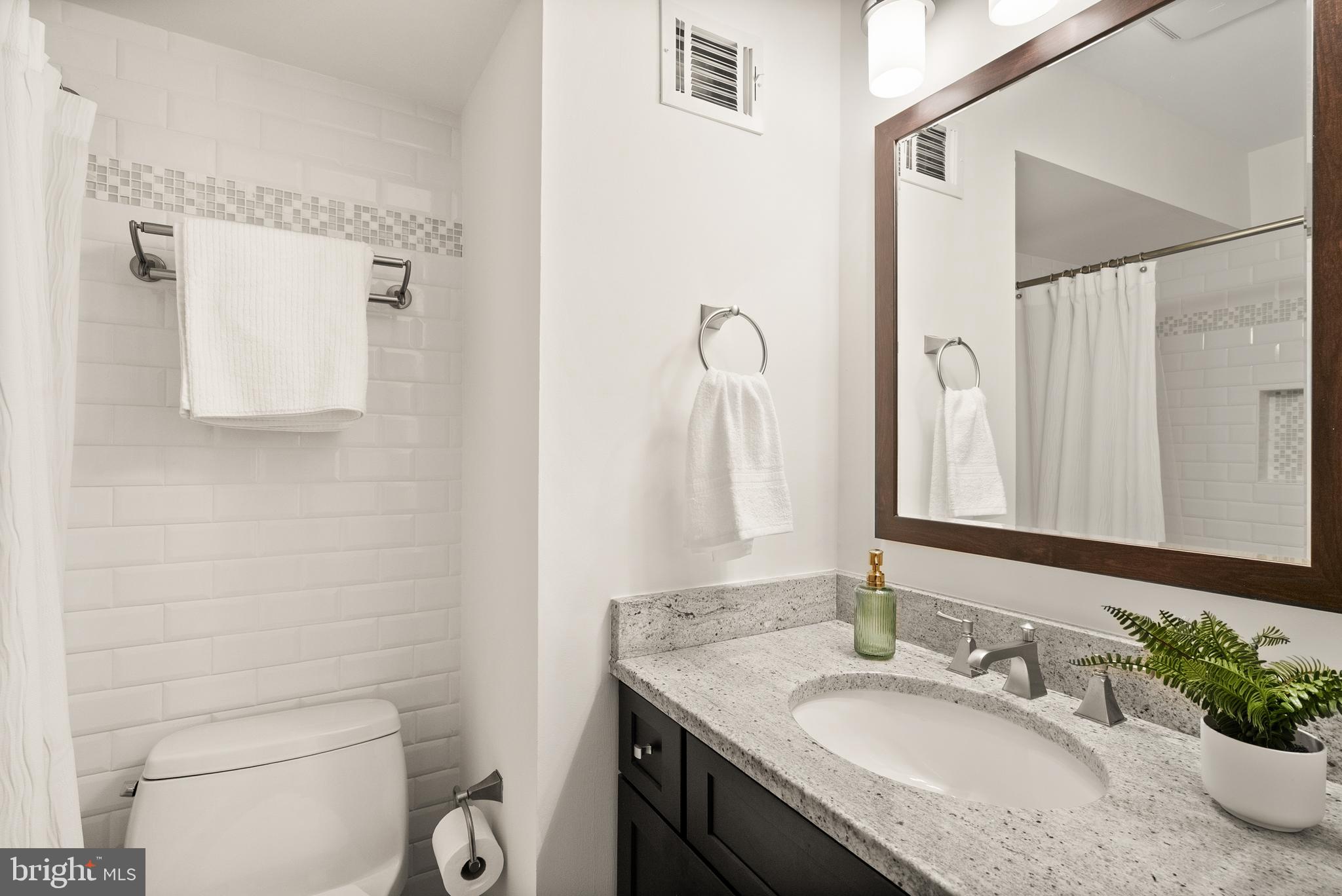 1838 GOLF VIEW COURT