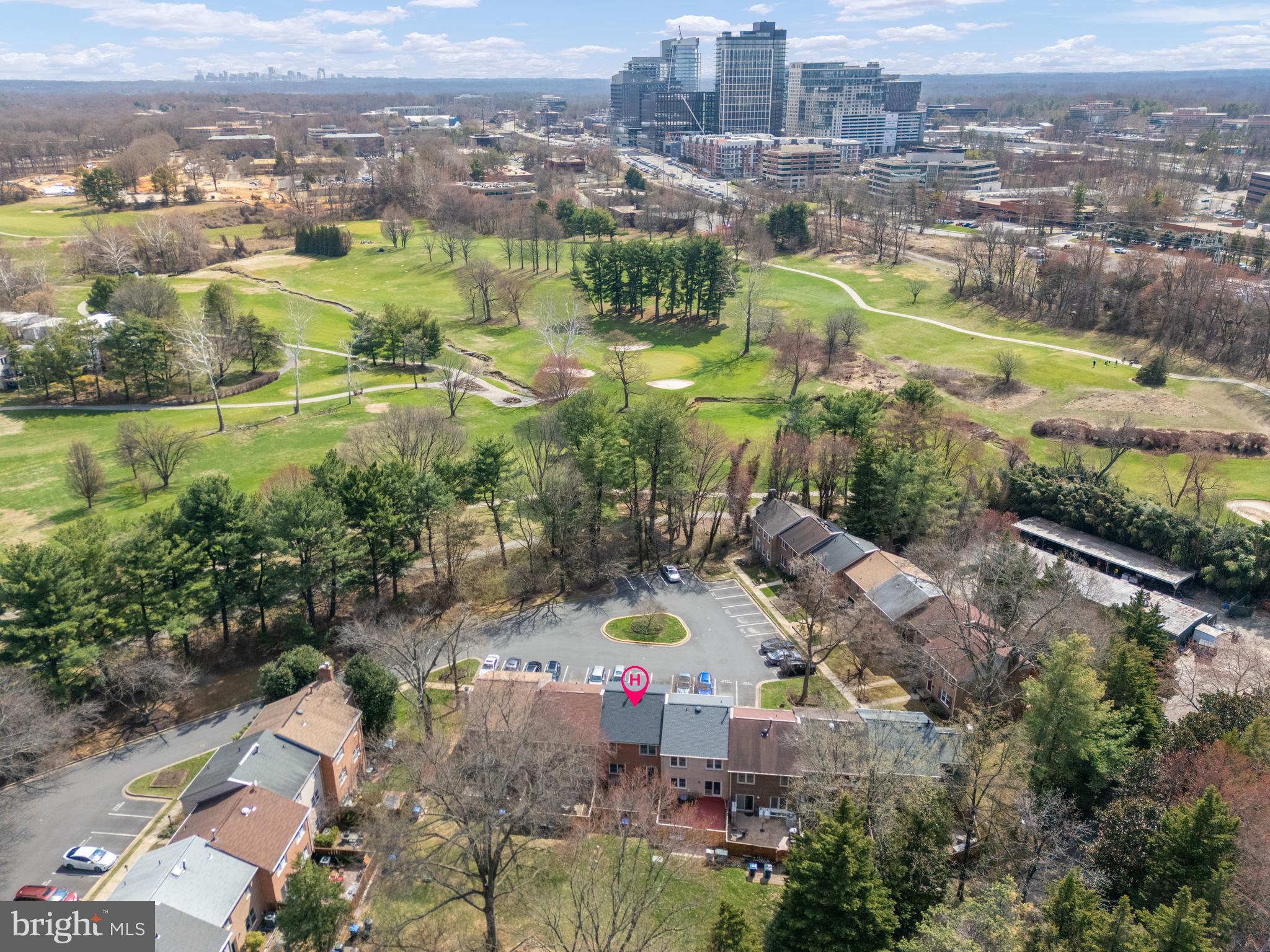 1838 GOLF VIEW COURT