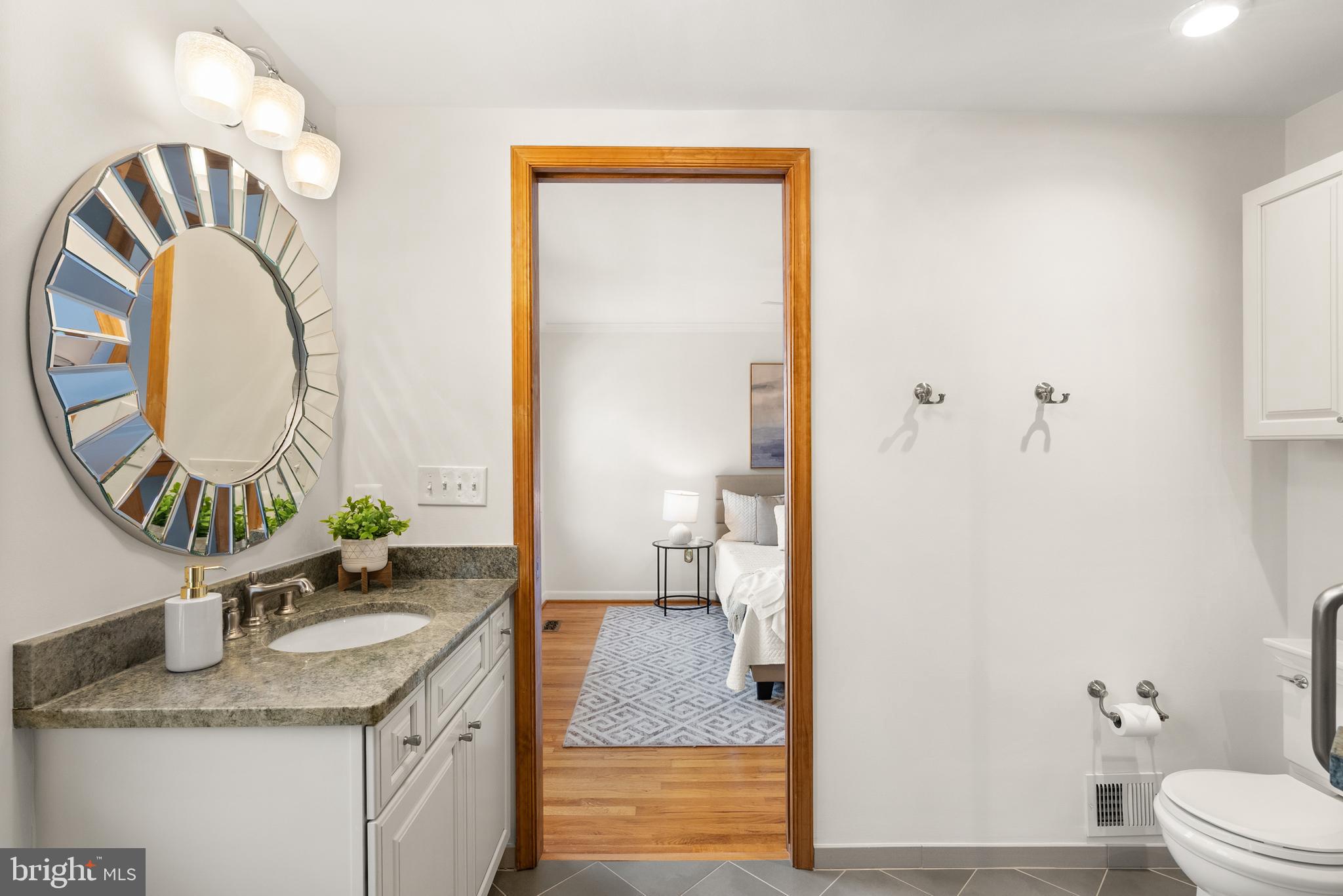 1838 GOLF VIEW COURT