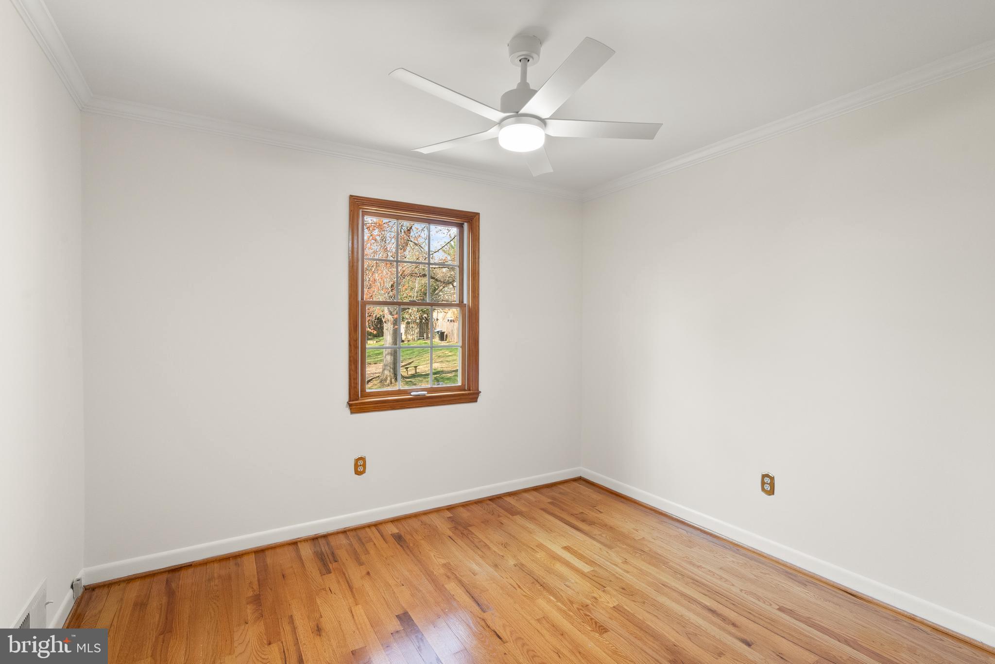 1838 GOLF VIEW COURT