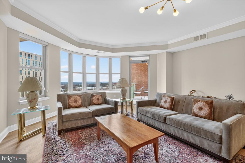 11776 STRATFORD HOUSE PLACE 1008