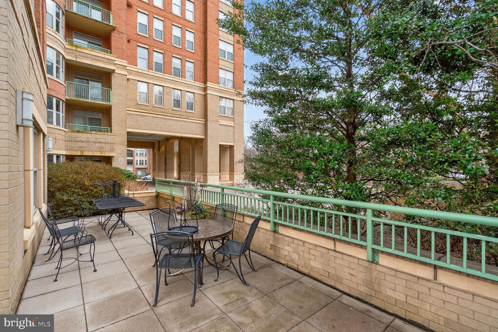 11776 STRATFORD HOUSE PLACE 1008