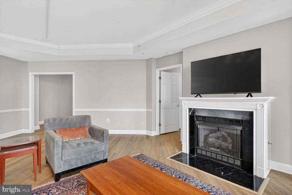 11776 STRATFORD HOUSE PLACE 1008