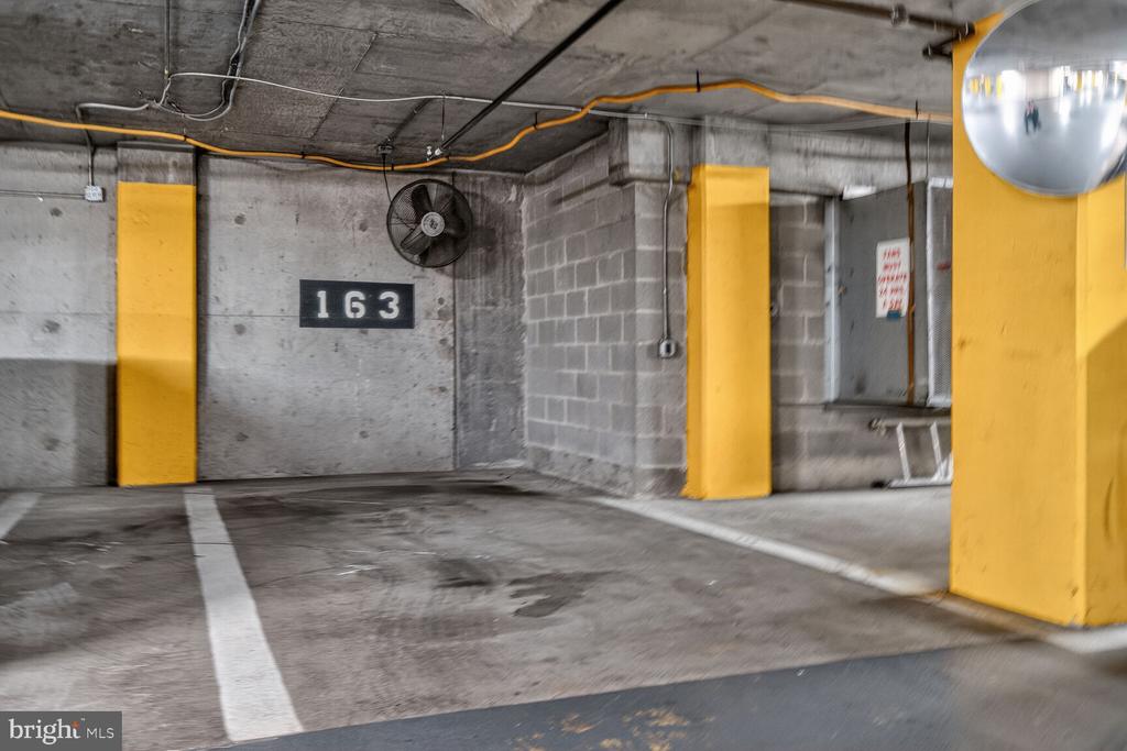 11776 STRATFORD HOUSE PLACE 1008