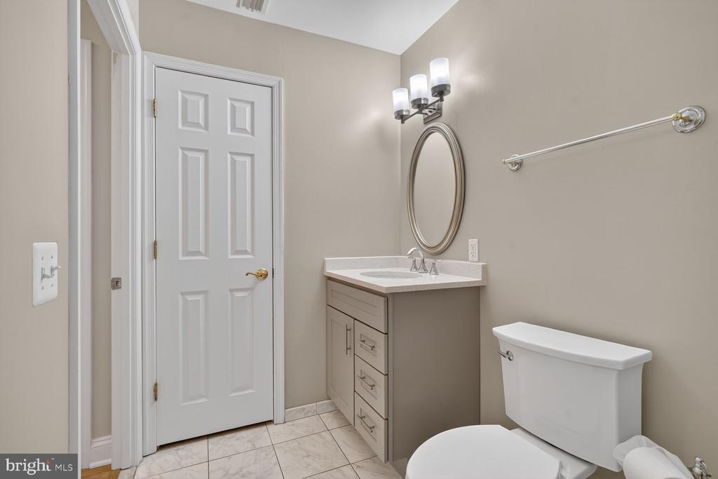 11776 STRATFORD HOUSE PLACE 1008