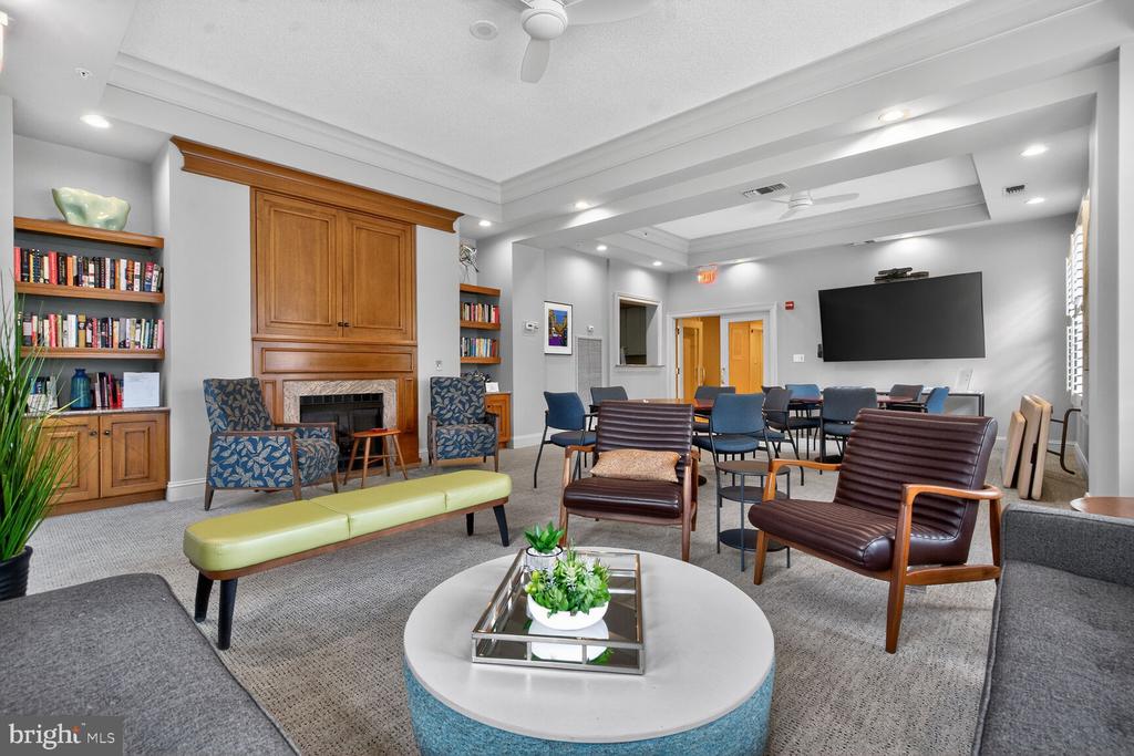 11776 STRATFORD HOUSE PLACE 1008