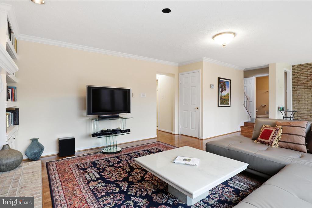 11668 GILMAN LANE