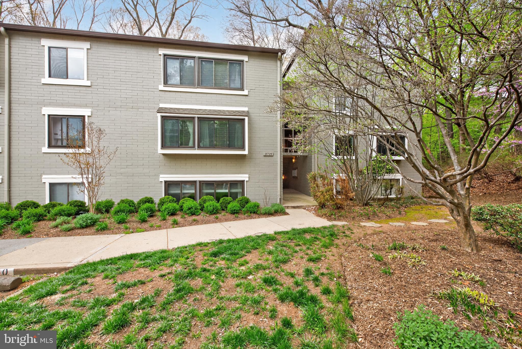 11735 LEDURA COURT T1