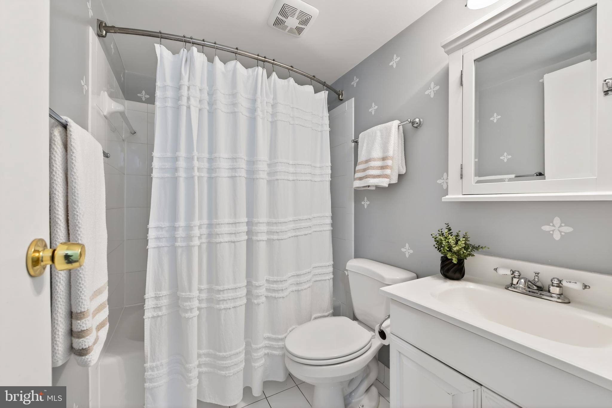 11735 LEDURA COURT T1