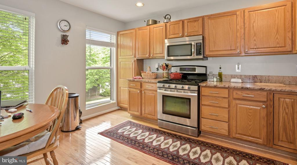 12062 EDGEMERE CIRCLE
