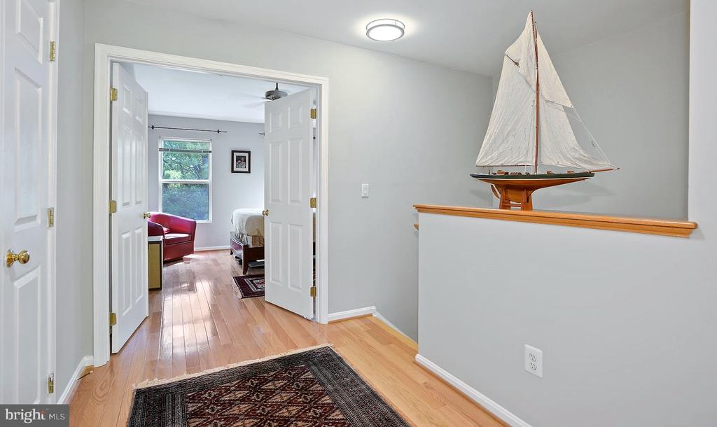 12062 EDGEMERE CIRCLE